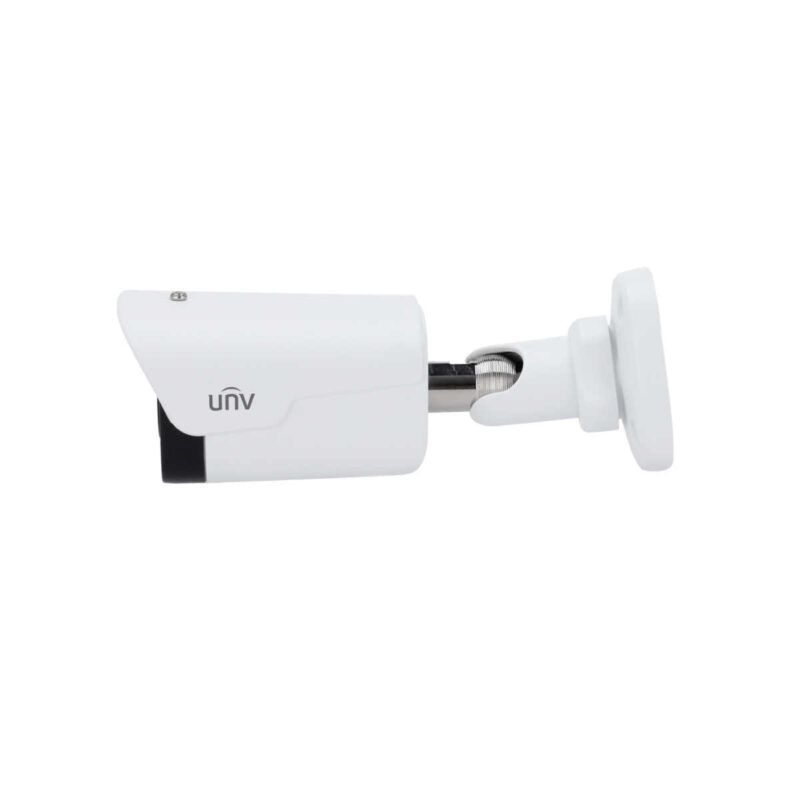 Telecamera IP Easy Bullet da 2 MP con ottica fissa da 2.8 mm, con tecnologia UMD e True WDR da 120 dB.