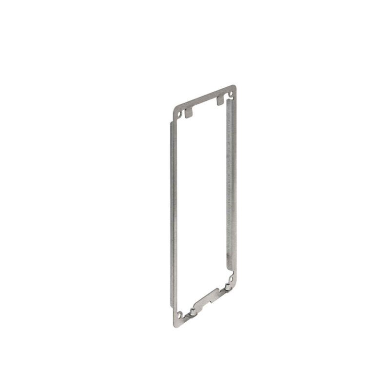 Cornice di supporto da installare nella scatola VI-BOX3N per l'installazione delle postazioni esterne. Articolo comune ai dispositivi delle gamme videocitofoniche 2 fili V44 EASY ed IP V44 SMART.
