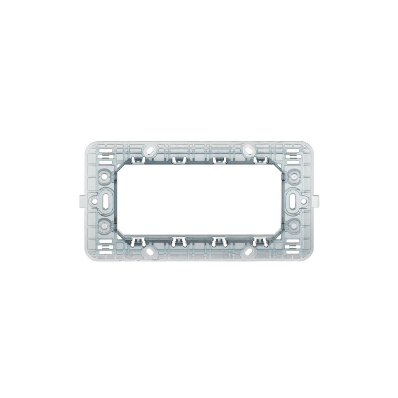 Supporto per placche elettriche modulari in plastica grigia, ideale per installazioni civili e domestiche. Il telaio rettangolare è progettato per ospitare frutti e moduli elettrici, con una solida struttura rinforzata e punti di fissaggio multipli che garantiscono stabilità e compatibilità con sistemi standard. Perfetto per impianti elettrici moderni e per l’alloggiamento di comandi, prese e interruttori.